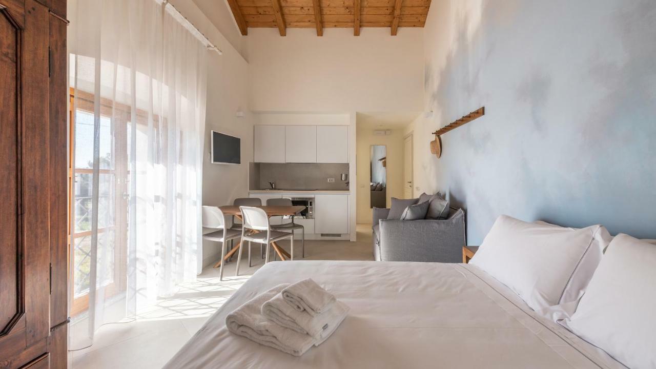 Italianway - Locanda Della Meridiana Pula Exteriér fotografie